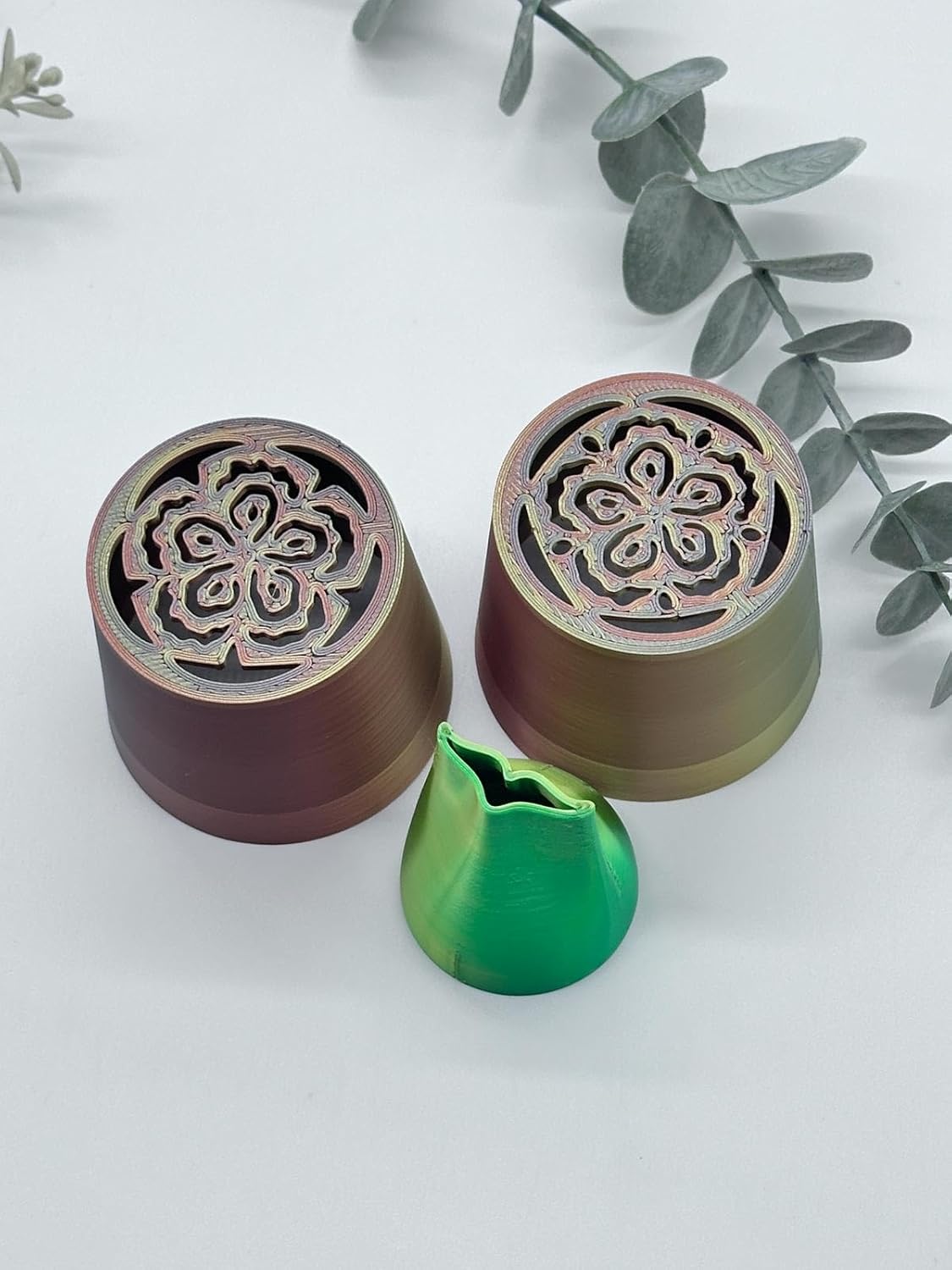 Russische Tüllen №8, Tulpe für Spritzbeutel 2x set+Blatt
